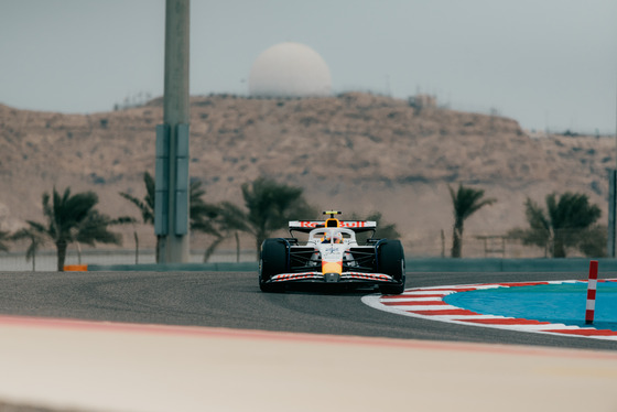 Spacesuit Collections Photo ID 537541, Birgit Dieryck, Formula 1 Aramco Pre-season Testing, Bahrain, 26/02/2025 11:43:41