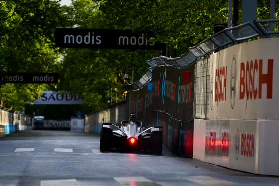 Spacesuit Collections Photo ID 141622, Lou Johnson, Paris ePrix, France, 27/04/2019 07:58:52