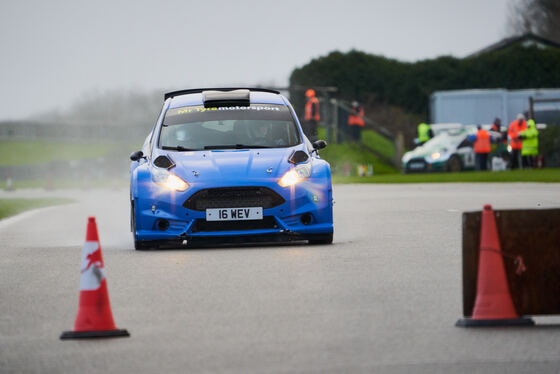 Spacesuit Collections Photo ID 519344, James Lynch, South Downs Stages, UK, 07/12/2024 15:34:40