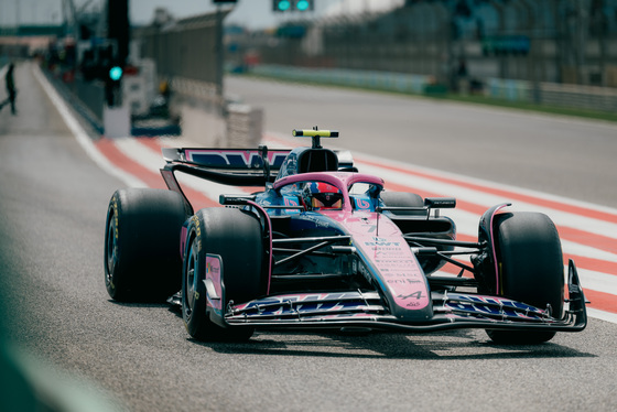 Spacesuit Collections Photo ID 537964, Birgit Dieryck, Formula 1 Aramco Pre-season Testing, Bahrain, 28/02/2025 11:37:46