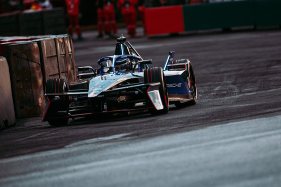 Spacesuit Collections Photo ID 522094, Adam Pigott, Mexico City ePrix, Mexico, 11/01/2025 07:33:05