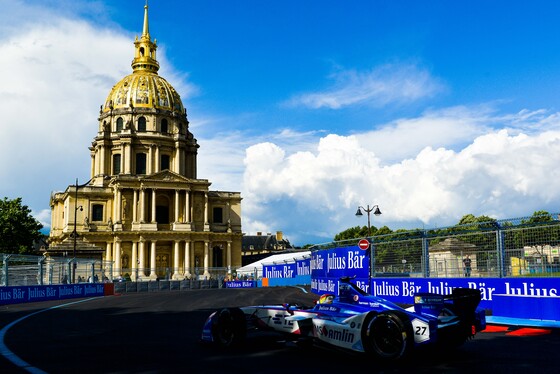 Spacesuit Collections Photo ID 20863, Nat Twiss, Paris ePrix, France, 19/05/2017 17:08:36