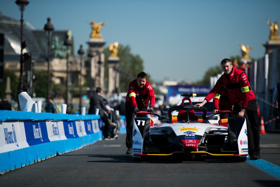 Spacesuit Collections Photo ID 141553, Lou Johnson, Paris ePrix, France, 26/04/2019 10:58:19