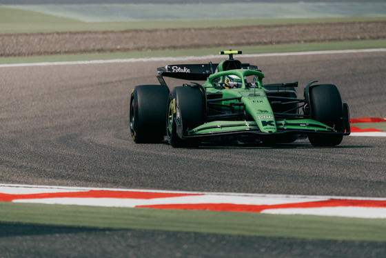 Spacesuit Collections Photo ID 538251, Birgit Dieryck, Formula 1 Aramco Pre-season Testing, Bahrain, 28/02/2025 11:00:39