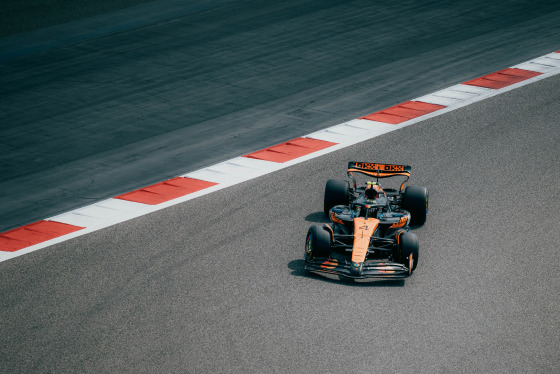 Spacesuit Collections Photo ID 537925, Birgit Dieryck, Formula 1 Aramco Pre-season Testing, Bahrain, 28/02/2025 10:20:17