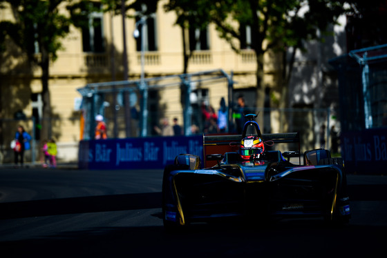 Spacesuit Collections Photo ID 20854, Nat Twiss, Paris ePrix, France, 19/05/2017 17:01:21