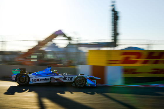 Spacesuit Collections Photo ID 4188, Nat Twiss, Marrakesh ePrix, Morocco, 12/11/2016 08:01:20