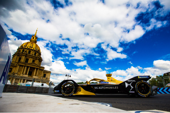 Spacesuit Collections Photo ID 141292, Shivraj Gohil, Paris ePrix, France, 26/04/2019 15:51:22