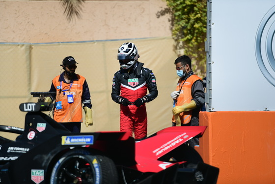 Spacesuit Collections Photo ID 224914, Lou Johnson, Ad Diriyah ePrix, Saudi Arabia, 27/02/2021 13:58:23