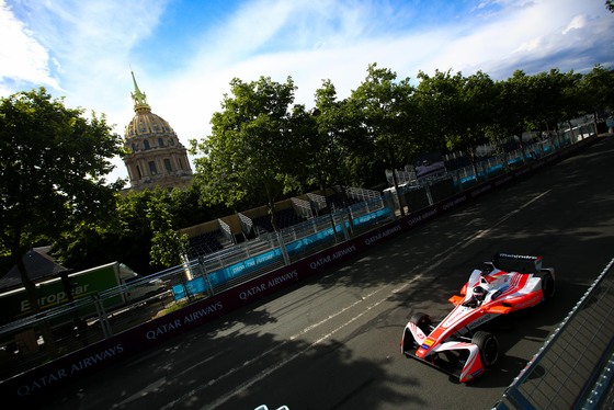 Spacesuit Collections Photo ID 21378, Shivraj Gohil, Paris ePrix, France, 19/05/2017 17:14:34