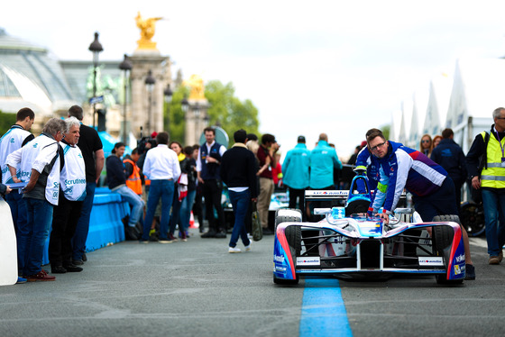 Spacesuit Collections Photo ID 21344, Shivraj Gohil, Paris ePrix, France, 19/05/2017 10:23:26