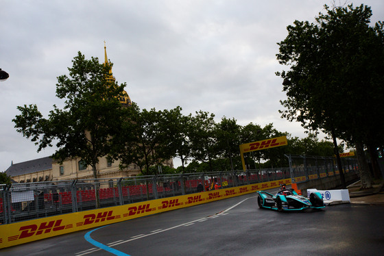 Spacesuit Collections Photo ID 141596, Shivraj Gohil, Paris ePrix, France, 27/04/2019 07:36:50