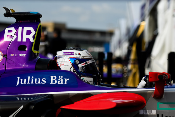 Spacesuit Collections Photo ID 71332, Lou Johnson, Berlin ePrix, Germany, 17/05/2018 17:06:49