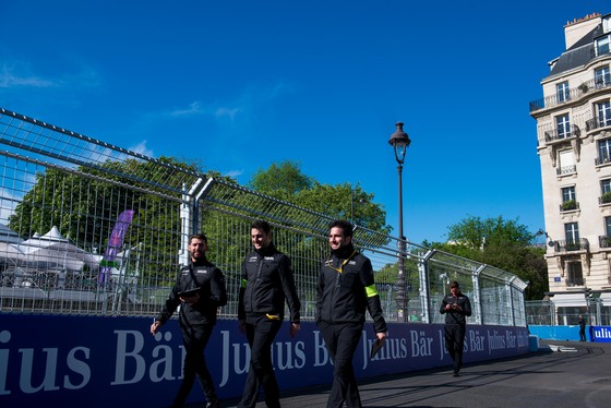 Spacesuit Collections Photo ID 141320, Lou Johnson, Paris ePrix, France, 26/04/2019 10:04:26