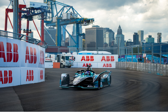 Spacesuit Collections Photo ID 252912, Peter Minnig, New York City ePrix, United States, 09/07/2021 17:37:50