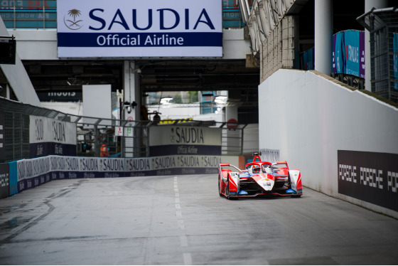 Spacesuit Collections Photo ID 256822, Peter Minnig, London ePrix, UK, 24/07/2021 09:11:39