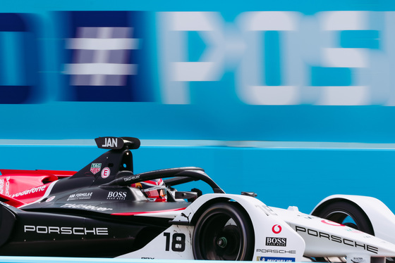 Spacesuit Collections Photo ID 204527, Shiv Gohil, Berlin ePrix, Germany, 13/08/2020 12:09:01