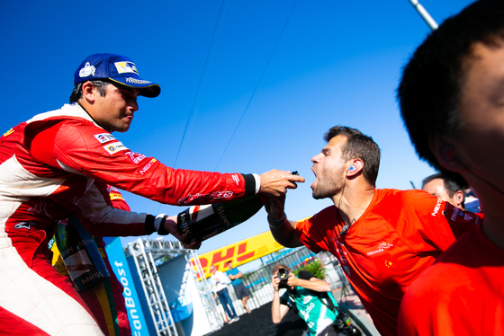 Spacesuit Collections Photo ID 107611, Shivraj Gohil, Long Beach ePrix, 05/04/2015 00:05:21