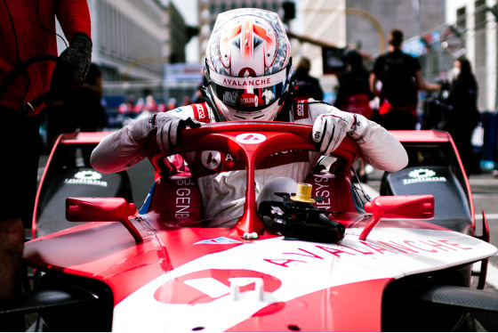 Spacesuit Collections Photo ID 288661, Peter Minnig, Rome ePrix, Italy, 09/04/2022 13:32:50