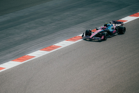 Spacesuit Collections Photo ID 537923, Birgit Dieryck, Formula 1 Aramco Pre-season Testing, Bahrain, 28/02/2025 10:19:37