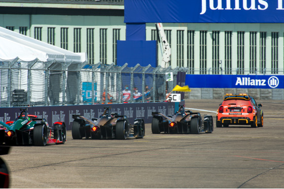 Spacesuit Collections Photo ID 263929, Peter Minnig, Berlin ePrix, Germany, 14/08/2021 14:19:10