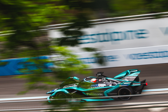 Spacesuit Collections Photo ID 156728, Adam Pigott, Bern ePrix, Switzerland, 21/06/2019 17:07:29