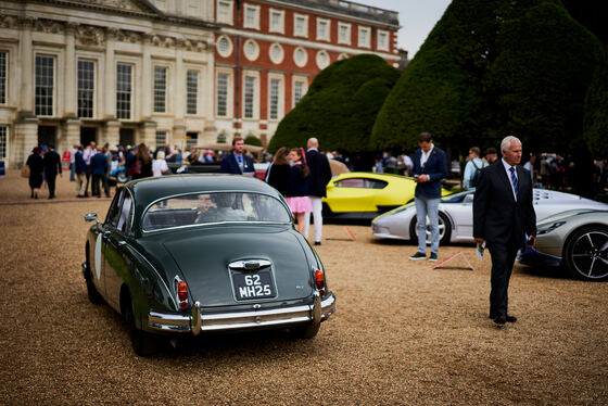 Spacesuit Collections Image ID 331427, James Lynch, Concours of Elegance, UK, 02/09/2022 11:36:25