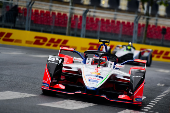 Spacesuit Collections Photo ID 141619, Lou Johnson, Paris ePrix, France, 27/04/2019 07:45:27