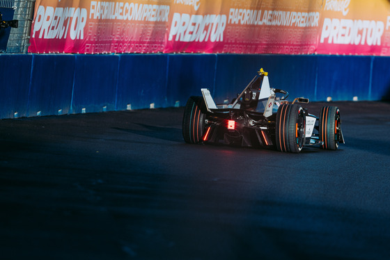 Spacesuit Collections Photo ID 522175, Adam Pigott, Mexico City ePrix, Mexico, 11/01/2025 07:53:51