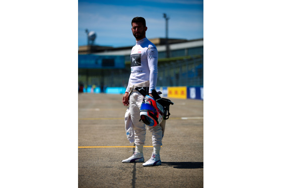 Spacesuit Collections Photo ID 25804, Shivraj Gohil, Berlin ePrix, Germany, 09/06/2017 11:34:51