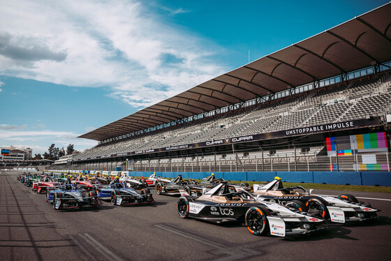 Spacesuit Collections Photo ID 519820, Adam Pigott, Mexico City ePrix, Mexico, 09/01/2025 15:26:40