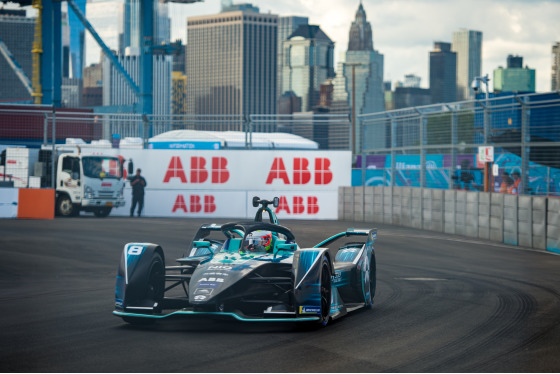 Spacesuit Collections Photo ID 252932, Peter Minnig, New York City ePrix, United States, 09/07/2021 17:41:12