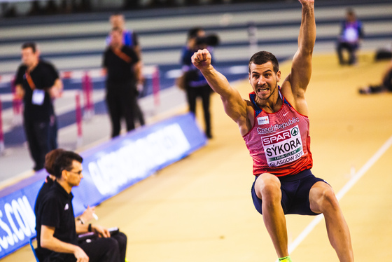 Spacesuit Collections Photo ID 129533, Adam Pigott, European Indoor Athletics Championships, UK, 02/03/2019 13:36:58