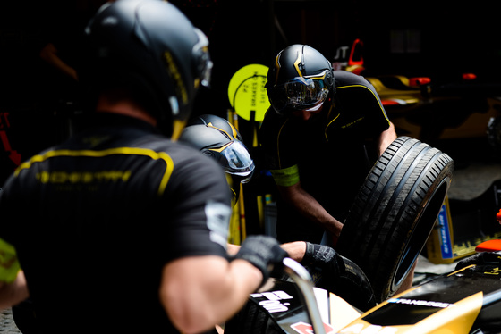 Spacesuit Collections Photo ID 76587, Lou Johnson, Zurich ePrix, Switzerland, 08/06/2018 13:03:09