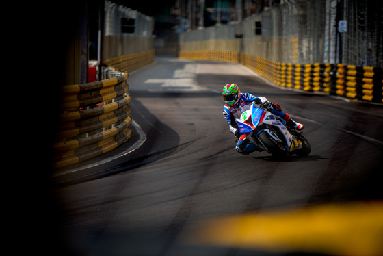 Spacesuit Collections Photo ID 176123, Peter Minnig, Macau Grand Prix 2019, Macao, 16/11/2019 05:21:03