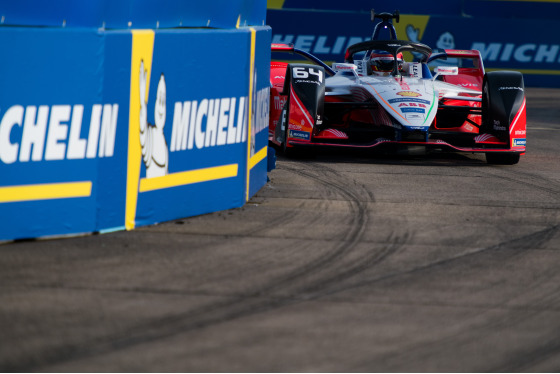 Spacesuit Collections Photo ID 149592, Lou Johnson, Berlin ePrix, Germany, 24/05/2019 18:27:04