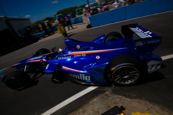 Spacesuit Collections Photo ID 106867, Shivraj Gohil, Punta del Este ePrix, Uruguay, 14/12/2014 12:01:55