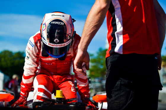 Spacesuit Collections Photo ID 38427, Nat Twiss, Montreal ePrix, Canada, 28/07/2017 09:00:56
