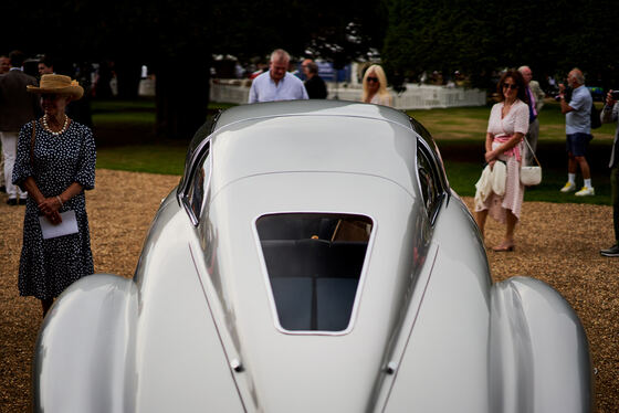 Spacesuit Collections Image ID 331402, James Lynch, Concours of Elegance, UK, 02/09/2022 11:53:36