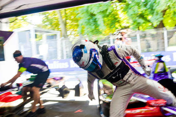 Spacesuit Collections Photo ID 8822, Nat Twiss, Buenos Aires ePrix, Argentina, 17/02/2017 15:13:38