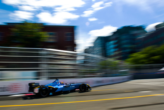 Spacesuit Collections Photo ID 38793, Nat Twiss, Montreal ePrix, Canada, 28/07/2017 15:21:28