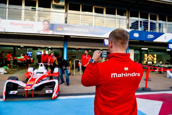 Spacesuit Collections Photo ID 3892, Nat Twiss, Marrakesh ePrix, Morocco, 11/11/2016 17:32:36