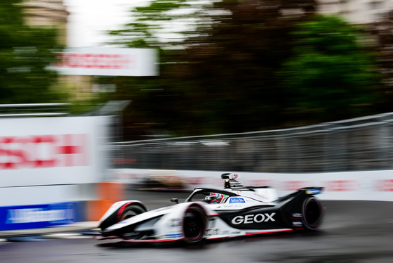 Spacesuit Collections Photo ID 141610, Lou Johnson, Paris ePrix, France, 27/04/2019 07:32:59