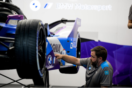 Spacesuit Collections Photo ID 255431, Peter Minnig, London ePrix, UK, 22/07/2021 15:28:41