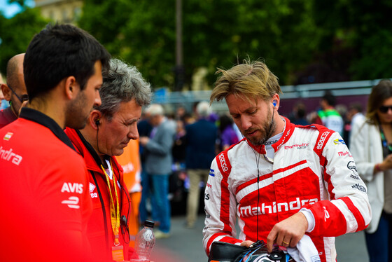 Spacesuit Collections Photo ID 22497, Nat Twiss, Paris ePrix, France, 20/05/2017 15:34:20