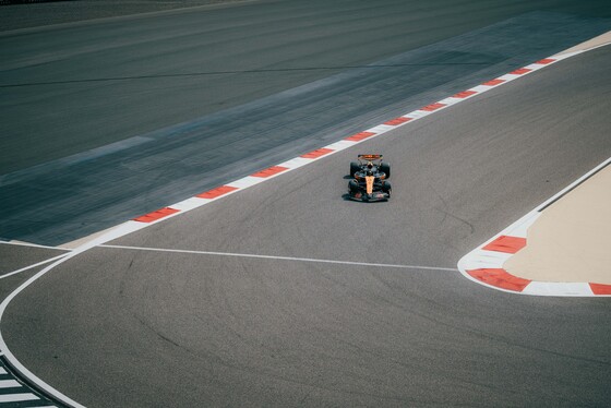 Spacesuit Collections Photo ID 537921, Birgit Dieryck, Formula 1 Aramco Pre-season Testing, Bahrain, 28/02/2025 10:18:07