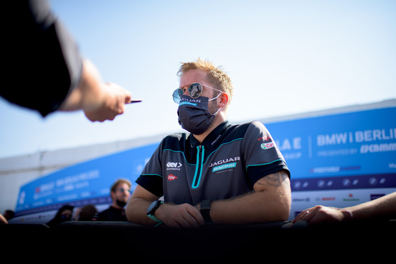 Spacesuit Collections Photo ID 261650, Peter Minnig, Berlin ePrix, Germany, 13/08/2021 11:35:22