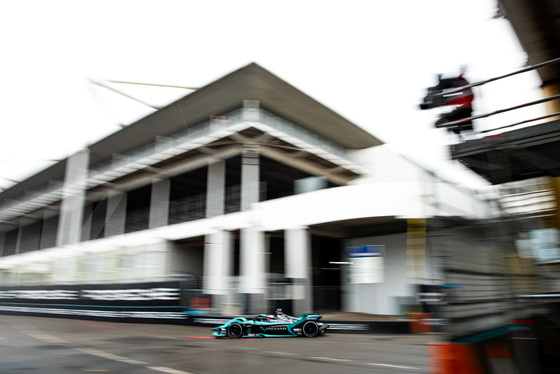 Spacesuit Collections Photo ID 256899, Peter Minnig, London ePrix, UK, 24/07/2021 09:14:17