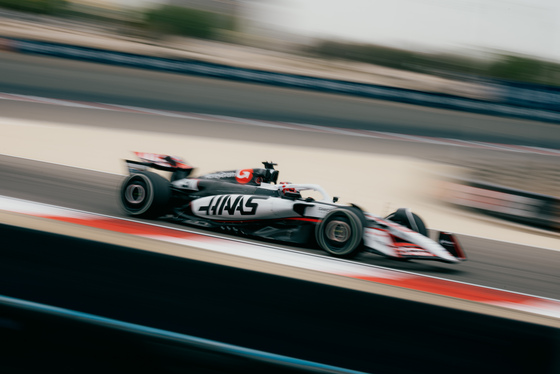 Spacesuit Collections Photo ID 538111, Birgit Dieryck, Formula 1 Aramco Pre-season Testing, Bahrain, 27/02/2025 10:31:29