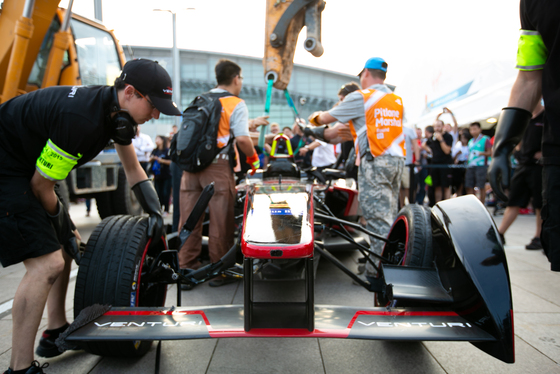 Spacesuit Collections Photo ID 119010, Shivraj Gohil, Beijing ePrix 2014, China, 13/09/2014 10:27:37